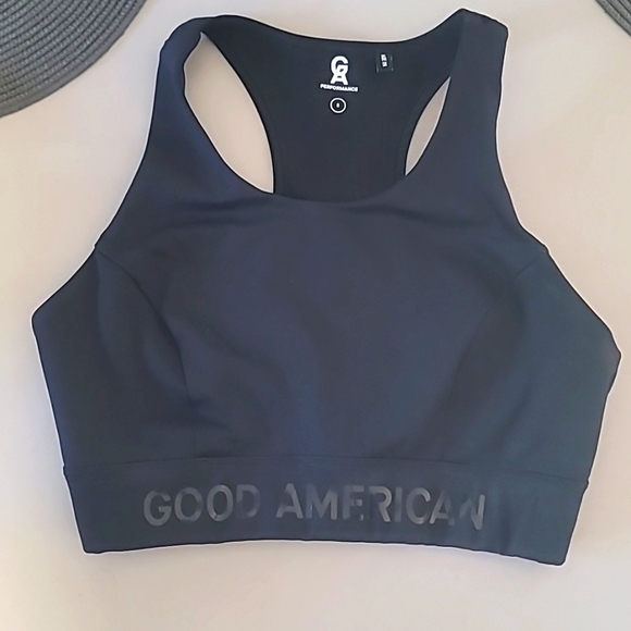 GOOD AMERICAN WORKOUT SET! SIZE TWO IS A MED IN GA - Picture 5 of 16